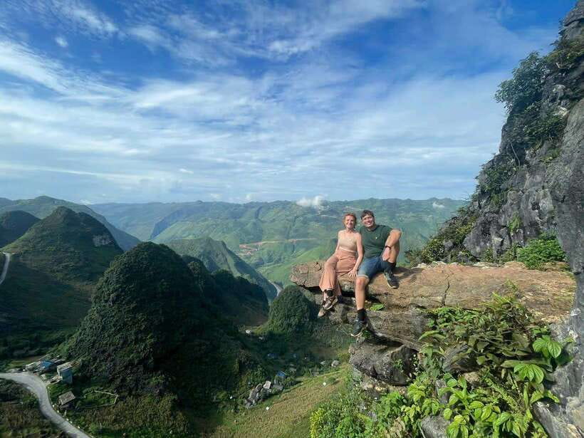 Ha Giang Loop Tour 3 Days 2 Night with easy rider from Hanoi - Day 3: Nho Que river cruise, Tu Sản canyon, and finishing with Mã Pí Lèng area peaks