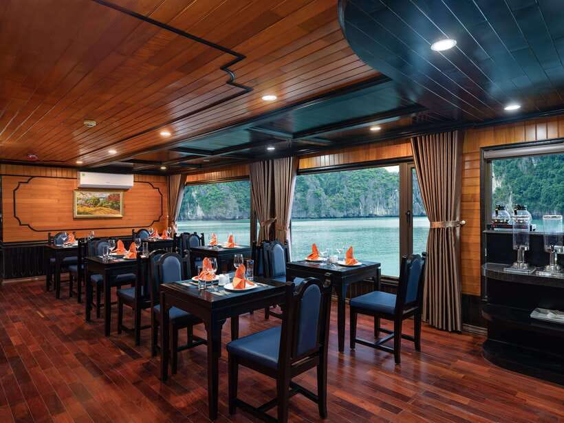 Ha Long Bay: 2-Day Tour with La Pandora Boutique Cruise - Why a boutique overnight on Lan Ha Bay feels worth it