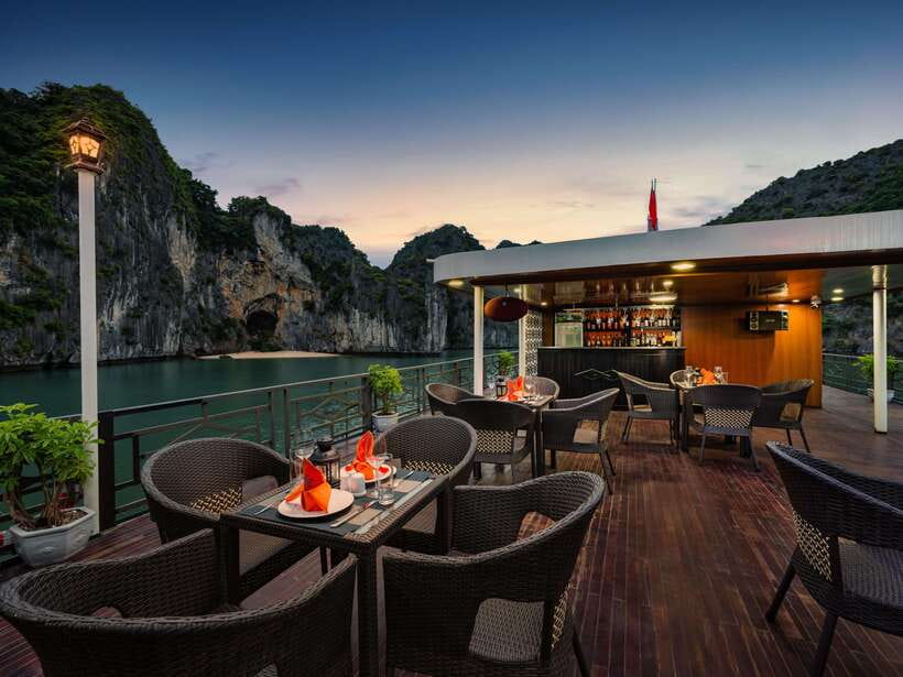 Ha Long Bay: 2-Day Tour with La Pandora Boutique Cruise - Cabins, comfort, and what makes the boat feel livable