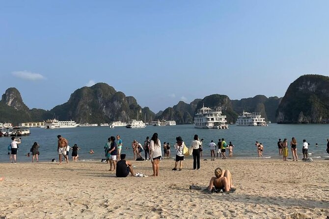 Ha Long Bay Day Cruise From Ha Noi - Surprising Cave: stalagmites, stalactites, and a quick science lesson
