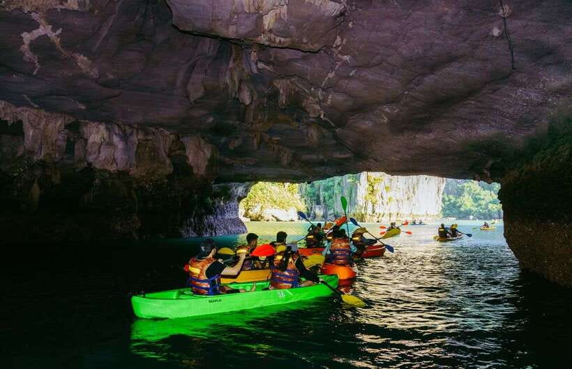 Ha Long Bay Day Trip with Best Price - Crowds and logistics: how to enjoy busy Halong Bay spots