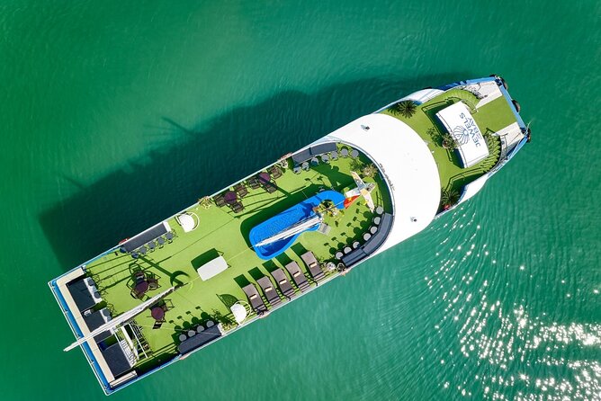 Ha Long Bay day trip with Luxury cruise - First step in: getting from Hanoi to Tuan Chau Harbour