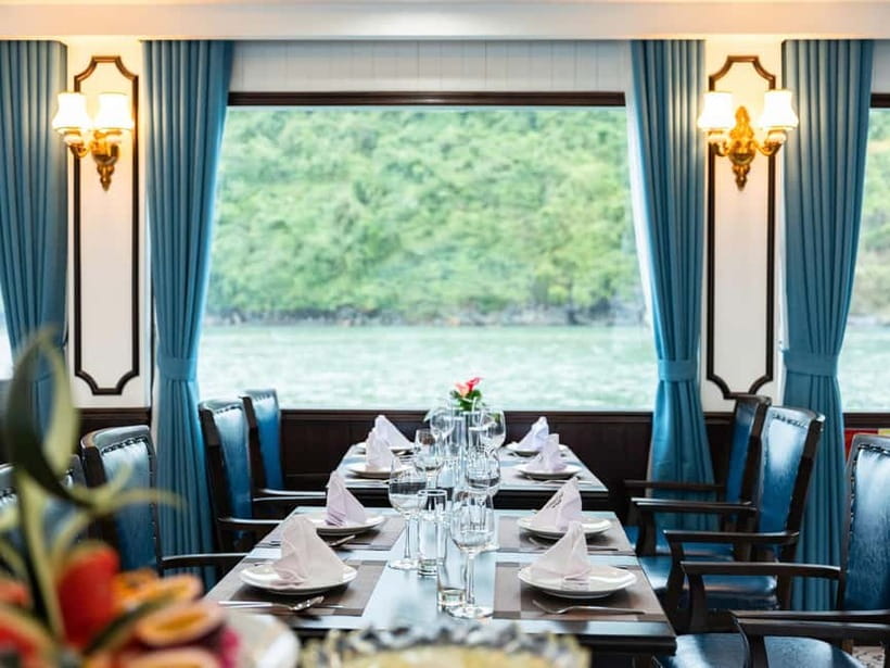 Ha Long Bay- Deluxe Day Cruise, Lunch& Kayaking&Sunset party - The best ship time: jacuzzi on deck and sunbathing on the third floor