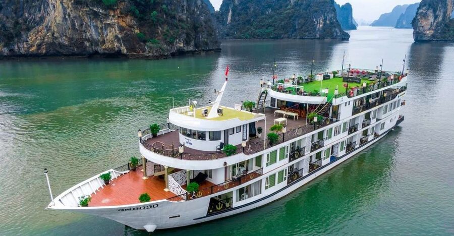Ha Long Bay: Luxury Cruise 2-Day With All Activities & Guide - Junior Suite Comfort: Where the Luxury Actually Helps