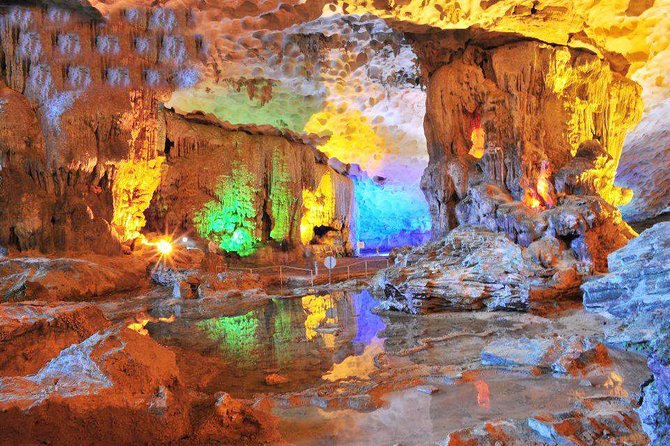 Ha Long Full Day Deluxe Trip - Long Route (6-Hour Trip) - Who this day cruise is best for