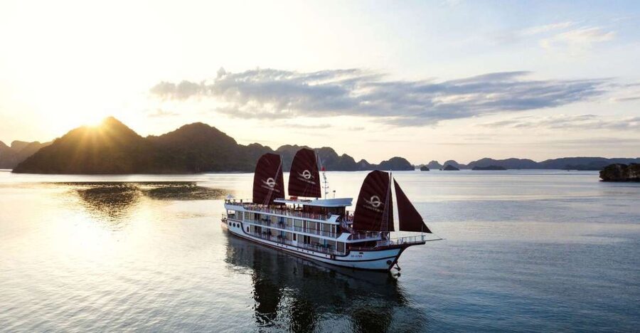 Ha Long & Lan Ha Bays: 2-Day Cruise with Meals & Kayaking - First Day: From Ha Long to Lan Ha With Bright Cave and Local Vibes