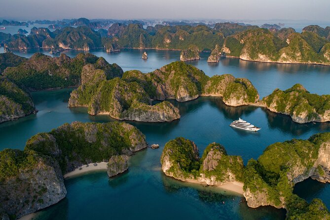 Ha noi: 3D- Halong, Lan ha bay classic cruise, Ninh Binh full day - Key highlights worth planning for
