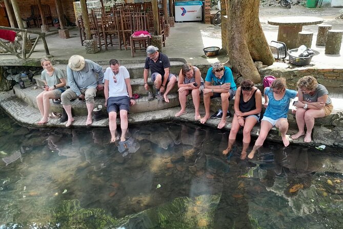 Ha noi: 3D- Halong, Lan ha bay classic cruise, Ninh Binh full day - Day 1 on Venezia Cruises: caves, kayaking, sunset, and onboard cooking