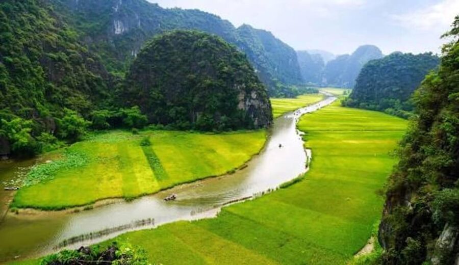 Ha Noi: HOA LU-TAM COC-MUA CAVE ,Buffet Lunch & Cycling - Tam Coc Bamboo Boat Ride, Caves, and the Views That Earn the Name