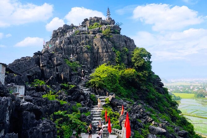 Ha Noi_Ninh Binh Tour Full Day_Mua Cave - Tam Coc - Hoa Lu - Morning pickup timing in the Hanoi Old Quarter