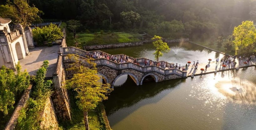 Ha Noi: Yen Tu Mountain - UNESCO Cultural Heritage Day Tour - Optional archery and souvenir time, if you want it