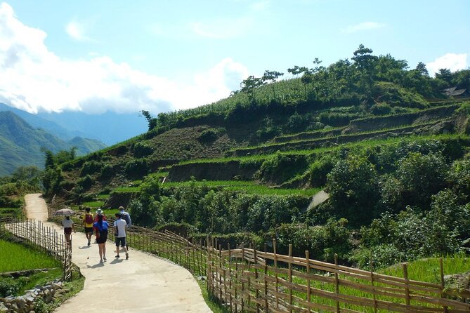Half-Day Hometrek from Sapa with Hmong Sister House - Included lunch, bottled water, and the small value details that matter