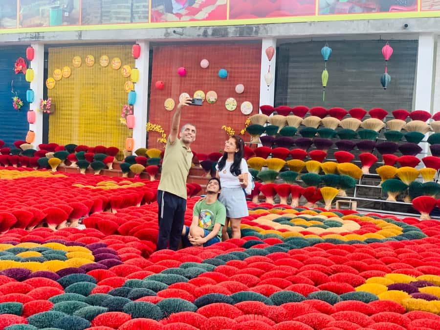 Half Day trip to Incense & Hat Villages with Train Street - Inside the Largest Incense Factory, From Raw Material to Finished Product