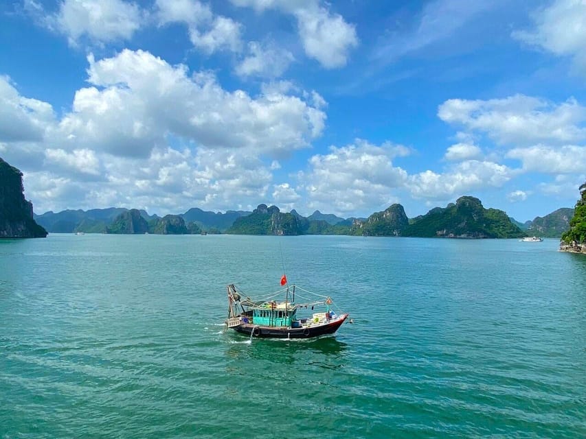 Halong 6 Hours Cruise: Kayak, Cave, Lunch, Beach & Island - Luon Cave by Kayak or Bamboo Boat, Calm Water and Tight Time