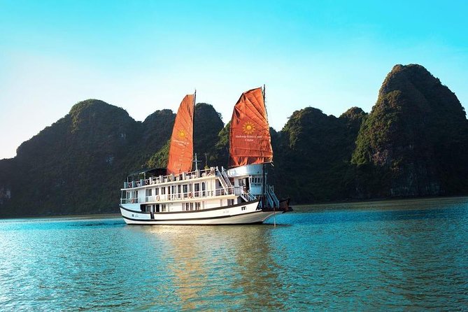 Halong Bay 2 Days 1 Night Cruise - Day 2: Sunrise Photos, Tai Chi, and Sung Sot Cave