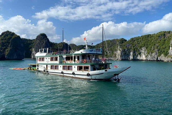 Halong Bay 2 days on classic cruise, small group, biking-kayaking - Day 1 on the water: Cat Ba, Lan Ha Bay, caves by kayak, sunset cooking