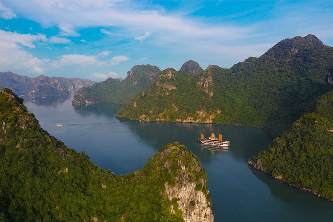 Halong Bay 3 days 2 nights on PEONY CRUISES 5 Stars LUXURY - Weather and timing: the one factor you cannot control