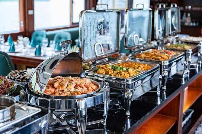 Halong bay 5star Cruise Day Trip: Buffet lunch & Limousine bus - Surprise Cave vs Sung Sot Cave: one experience label, one main attraction