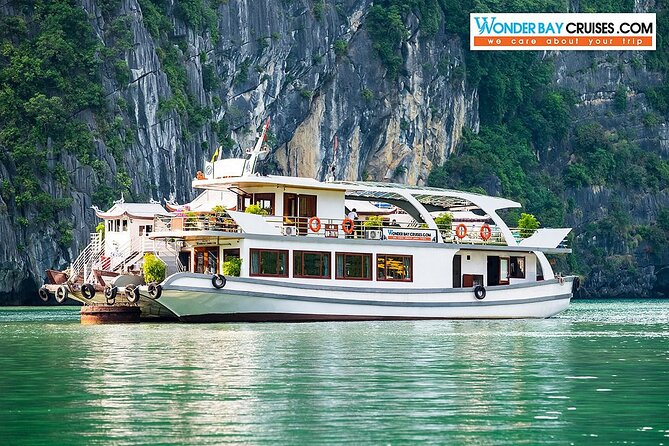 Halong Bay Cruise - Day Tours - Seafood lunch on board, with vegetarian options