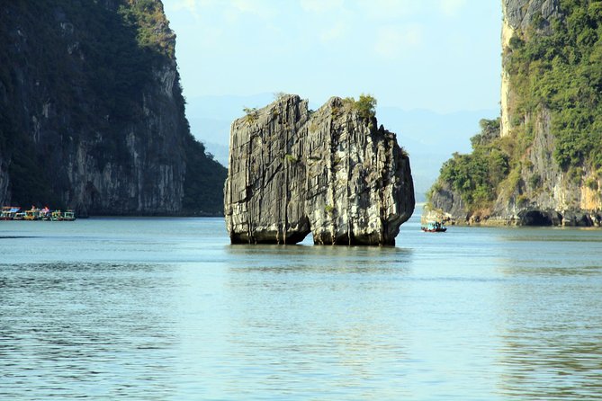 Halong Bay Cruise Day Trip: Visit Thien Cung Cave, Kayaking & Lunch - best price - Kayaking and bamboo boat option: where the bay feels personal