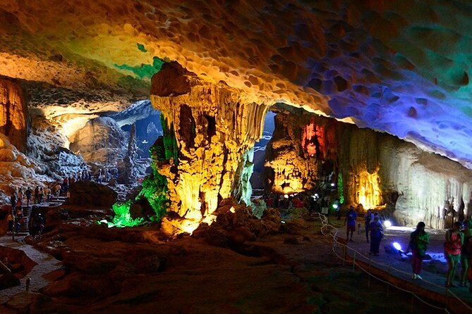 Halong Bay Day Tour By Diamond Era Cruise,Titop,Sung Sot & kayak - Hang Luon Cave kayaking or bamboo boat in the lagoon