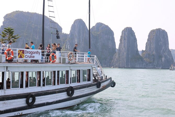 Halong Bay Day Tour Islands, Cave, Kayak. Lunch. All inclusive - Heavenly Palace Cave (Dong Thien Cung): walking inside the limestone world
