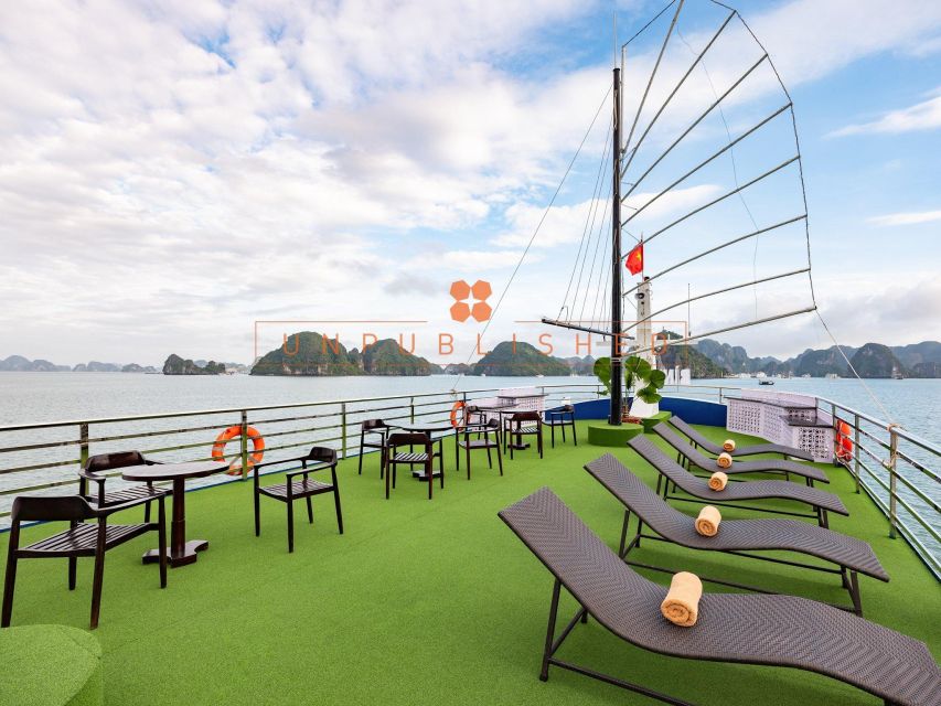 Halong Bay Delights: Deluxe Day Cruise with Kayaking & Lunch - Lunch Cruise Time, and Why the First Views Matter