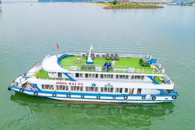 Halong Bay Full-Day Cruise with Kayaking from Hanoi - Luon Cave: Kayaking vs Bamboo Boat in Quieter Water
