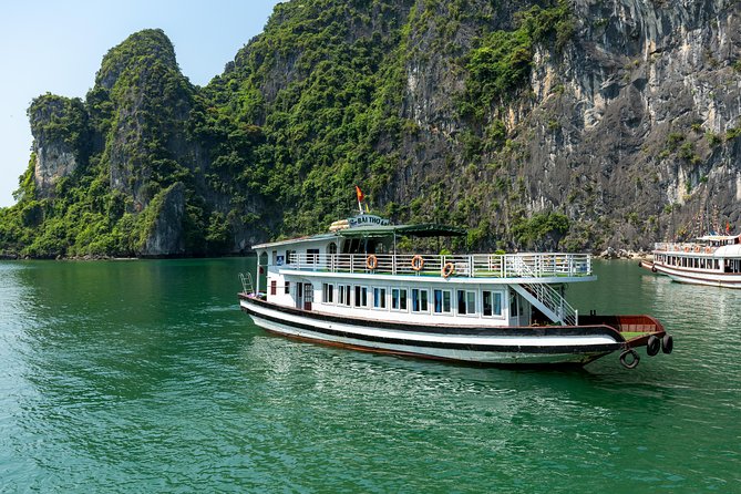 Halong bay full day trip from Hanoi: Visiting Thien Cung, Dau Go cave & Kayaking - Cruising the bay for about 4 hours: what you pass and why it matters