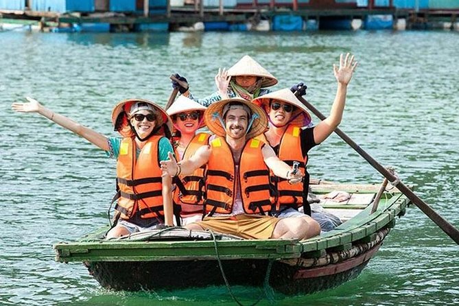 Halong Bay Full-Day with 6 Hour Cruise Kayaking, Swimming, Lunch - Hang Luon water cave: kayak or bamboo boat, your call