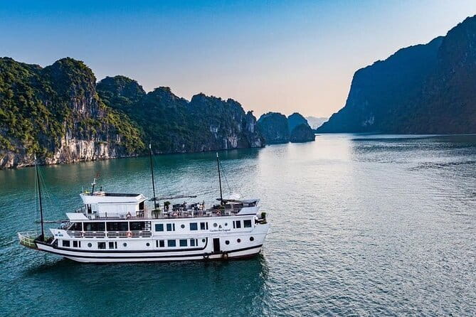 Halong Bay Full Day with All-Inclusive - A one-day Halong Bay plan that still feels like Halong Bay