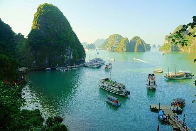 Halong Bay Full Day with All-Inclusive - Boarding the cruise at Tuan Chau: first views and onboard rhythm