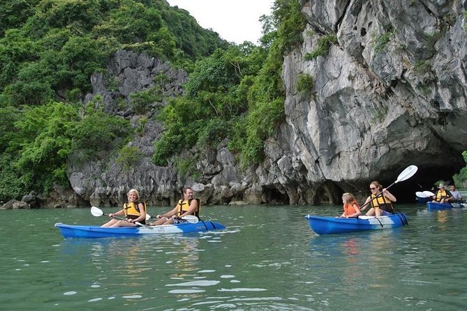 Halong Bay Full Day With Heaven Cave And Kayaking - Thien Cung Cave, Heaven Gate plus the four holy animals