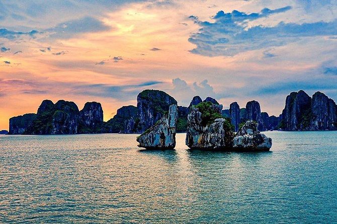 Halong Bay Full Day with Kayaking, Hiking viewpoint, Cave - Deluxe To Luxury - A Value-Packed Halong Bay Day From Hanoi Old Quarter