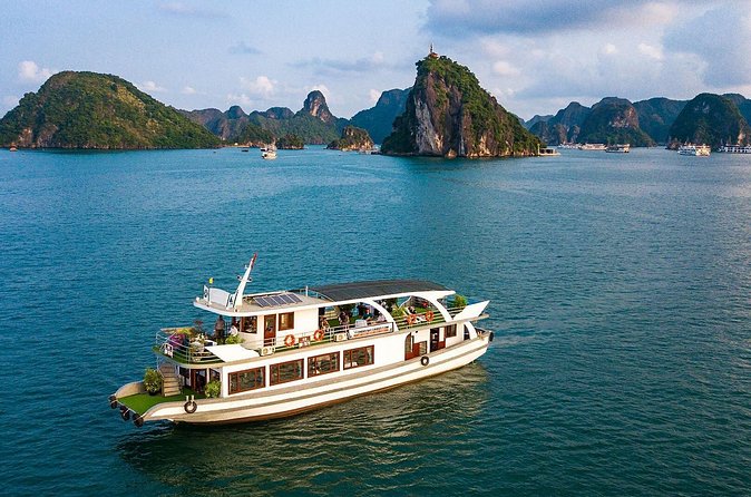 Halong Bay Luxury Cruise one day Tours - Lunch, Timing, and the Small-Group Feel