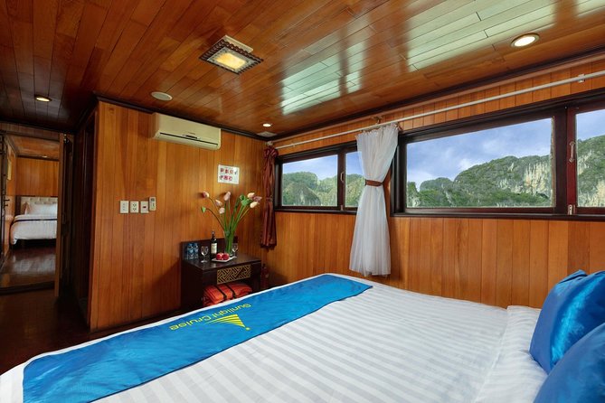 Halong deluxe cruise 2D/1N: Surprise cave, Titop island, Full Meals, best prices - Day 1: sailing in, lunch onboard, then Surprise Cave