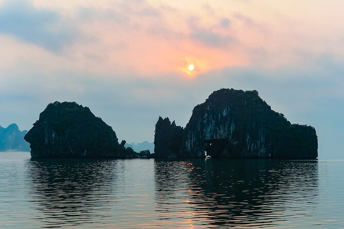 Halong Fantasea Cruise - 2 Days 1 Night - Onboard life: private cabins, meals, and the vibe people remember