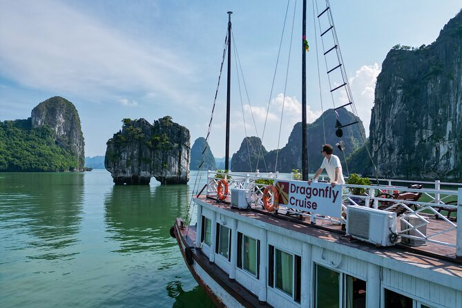 Halong Islands, Cave, Kayak, Bamboo Day Tour w Dragonfly Cruise - Hanoi to Tuan Chau: getting to the bay without losing the day