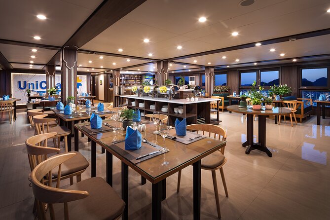 HaLong, LanHa bay 2days and 1 nite Kayak on Vega Legend Cruise. - Day 1: From Ha Long Toward Lan Ha Bay, Then Overnight at Anchor