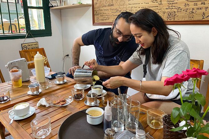Hanoi 2.5 hour Guided Sightseeing Cyclo Tour & Egg Coffee Class - Bich Dong Pagoda lunch and the comfort pause