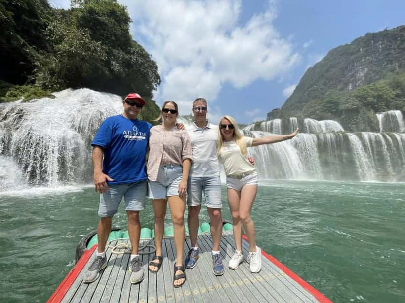 Hanoi: 2-Day Ban Gioc Waterfall, Ngao Cave & Angel Mountain - Ban Gioc waterfall, the Vietnam-China border vibe