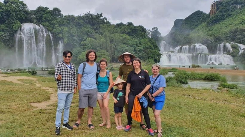 Hanoi: 2-Day Ban Gioc Waterfall, Ngao Cave & Angel Mountain - Khuoi Ky Ancient Rock Village and homestay life in Cao Bằng