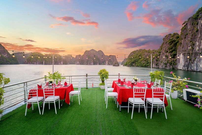Hanoi: 2-Day Ha Long and Lan Ha Bay Cruise with Kayaking - Key things I’d circle before you book
