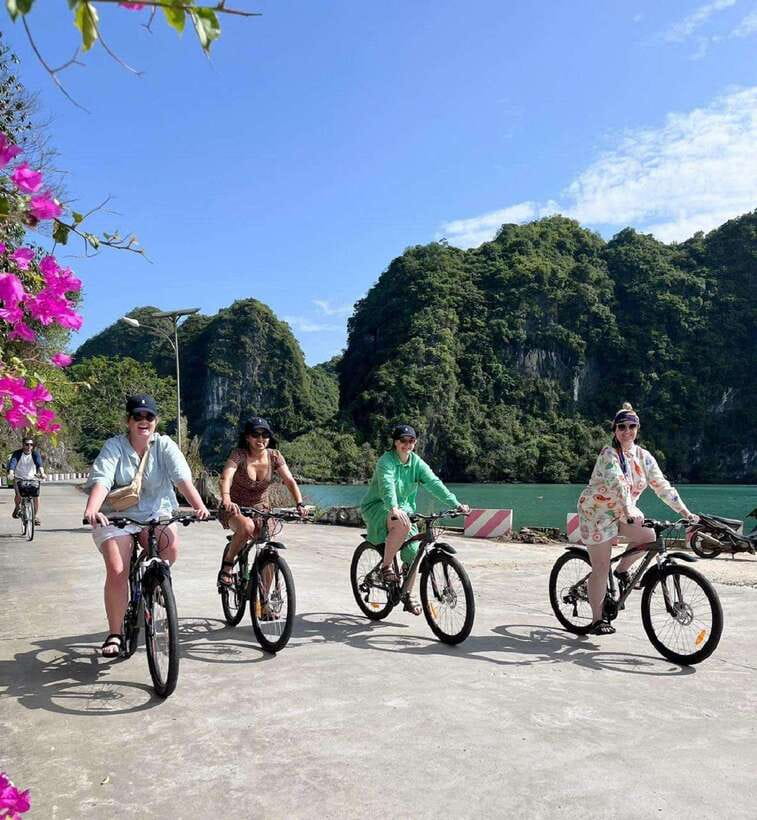 Hanoi: 2-Day Ha Long and Lan Ha Bay Cruise with Kayaking - Day 2: breakfast in a quiet bay, then Viet Hai Village by bicycle