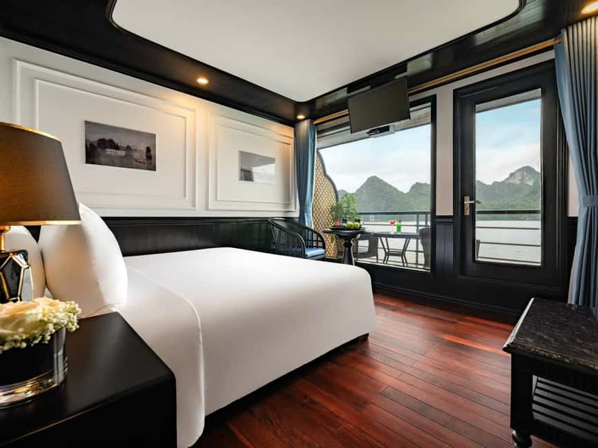 Hanoi: 2-Day Ha Long & Lan Ha Bay 5-Star Boat with Balcony - A 5-star night on the water: what you gain from a balcony cabin