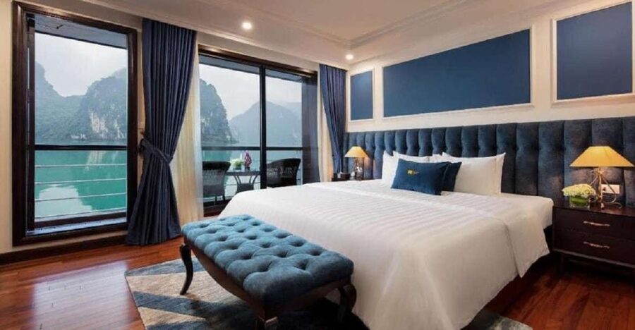 Hanoi: 2-Day Halong & Lan Ha Bay 5-Star Cruise with Balcony - The Hanoi to Tuan Chau start that sets the tone