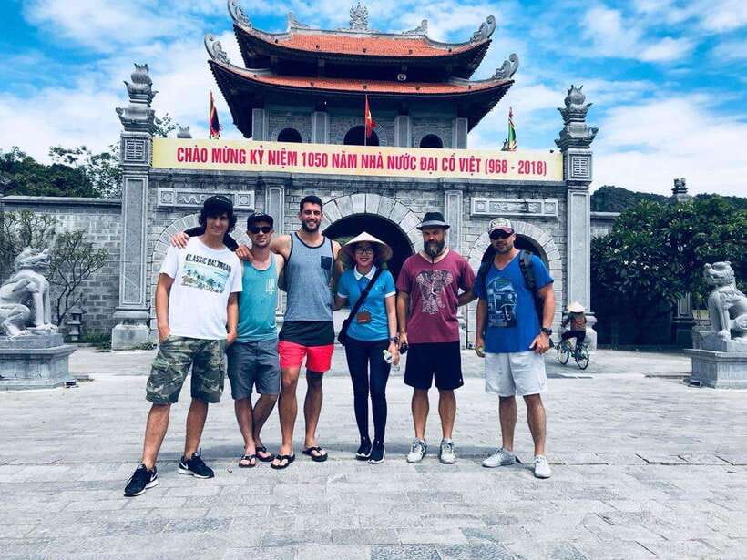 Hanoi: 3-Day Ninh Binh, Ha Long, & Lan Ha Bay Luxury Cruise - Day 2 to Ha Long Bay and Lan Ha Bay: tender transfers, caves, spring rolls, and squid fishing