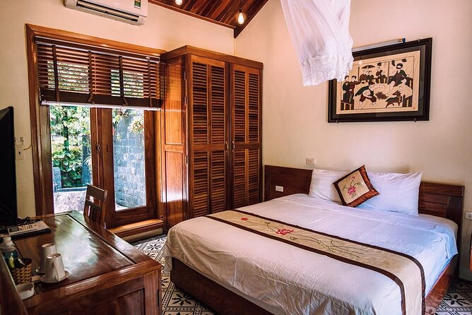 Hanoi: 3-Day Ninh Binh Trip and Ha Long Bay 4-Star Cruise - Night in Ninh Binh: where you sleep affects the whole tone