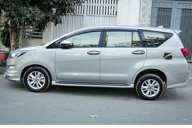 Hanoi Airport Droff-Off (Private Rides From Hotels to Airport) - The 40 to 50 minute ride to Noi Bai, distance and rhythm
