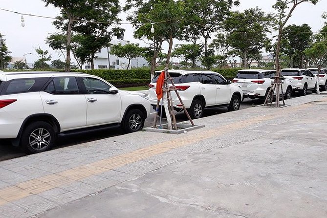 Hanoi Airport See-off (Private Ride from Hotels to Hanoi Airport) - Flight Tracking and Waiting Time That Saves Your Day